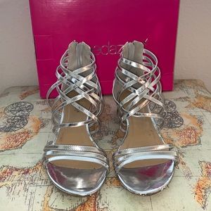 Shoedazzle Danee Silver